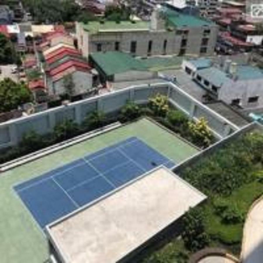 Cubao Manhattanheights Unit 11A Tower B, 2Br Manila Bagian luar foto