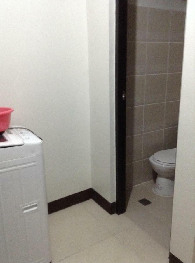 Cubao Manhattanheights Unit 11A Tower B, 2Br Manila Bagian luar foto