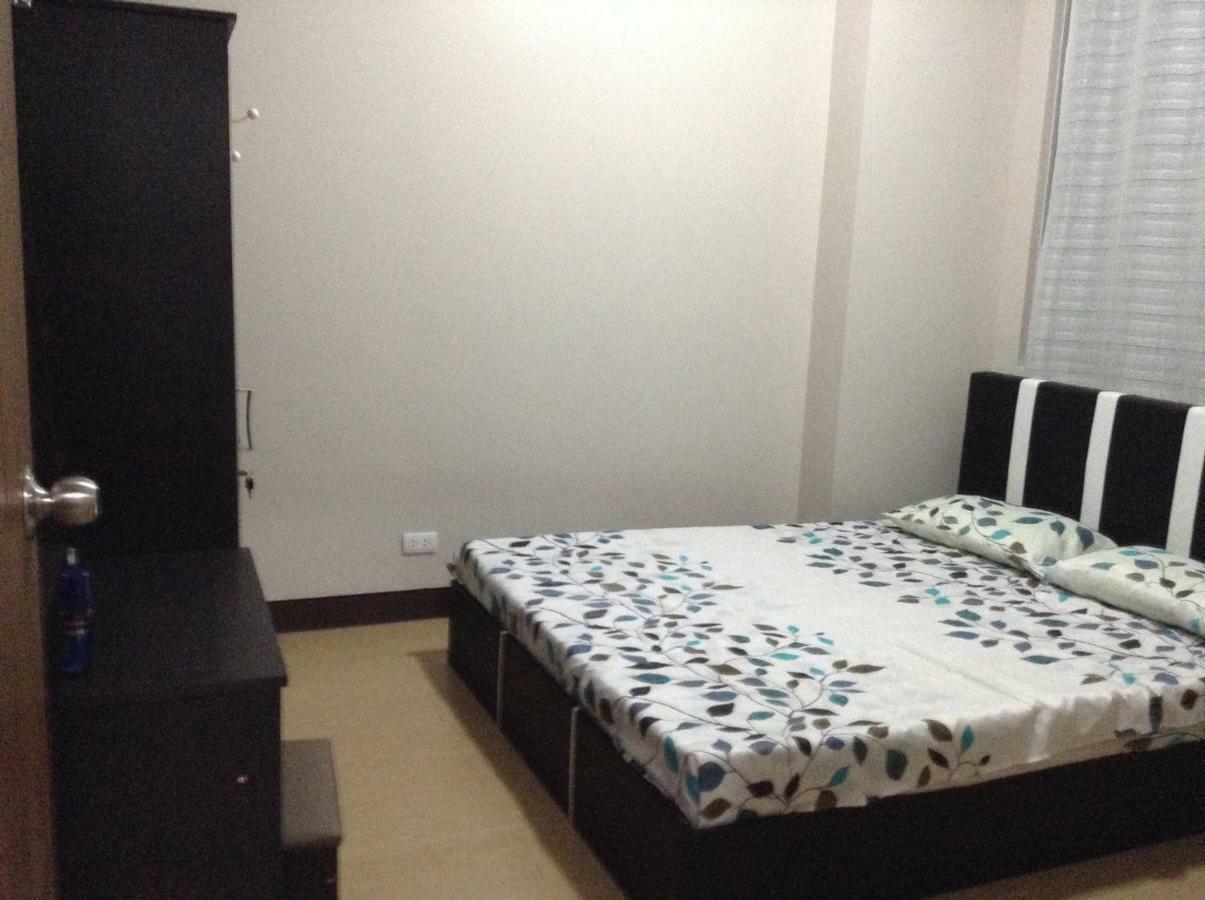 Cubao Manhattanheights Unit 11A Tower B, 2Br Manila Bagian luar foto