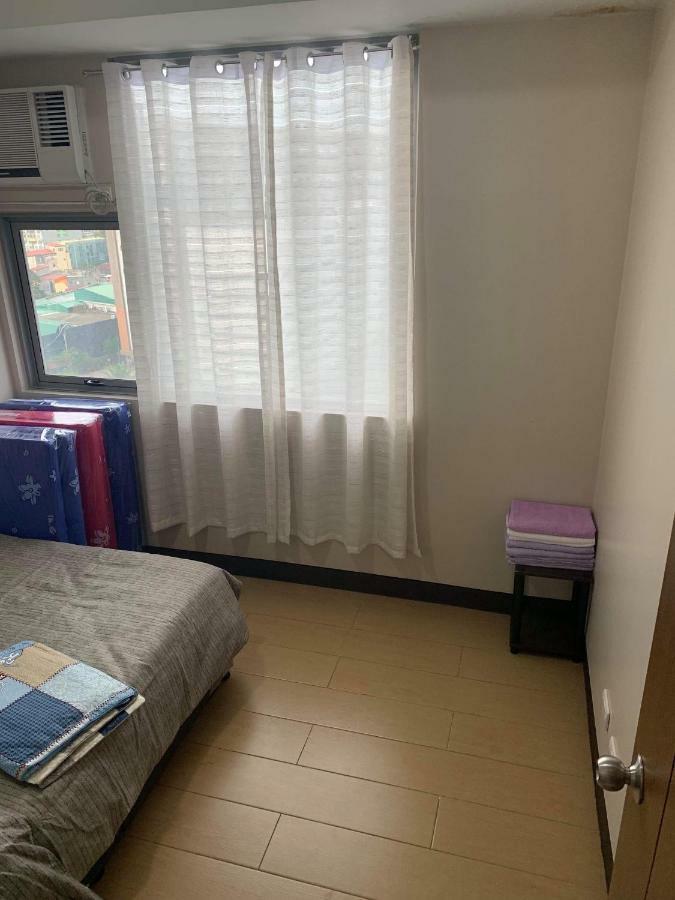 Cubao Manhattanheights Unit 11A Tower B, 2Br Manila Bagian luar foto